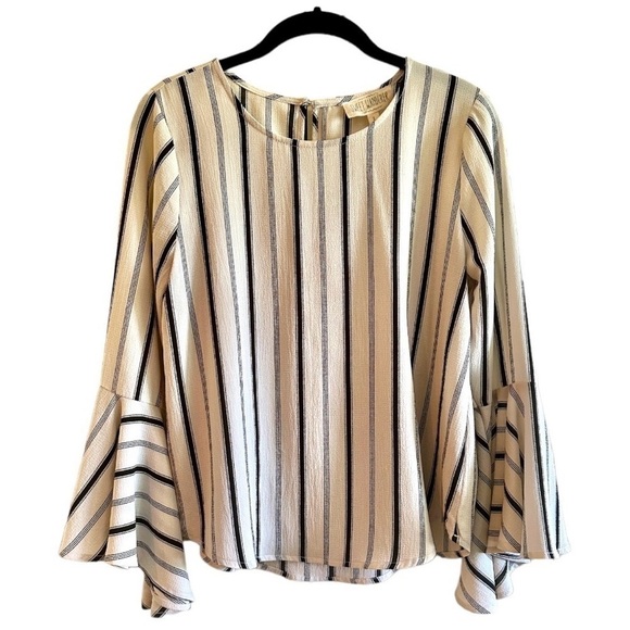 SWEET WANDERER, WOMENS TOP. OFF-WHITE WITH BLACK STRIPE. ROUND NECK. SIZE M - Picture 2 of 8
